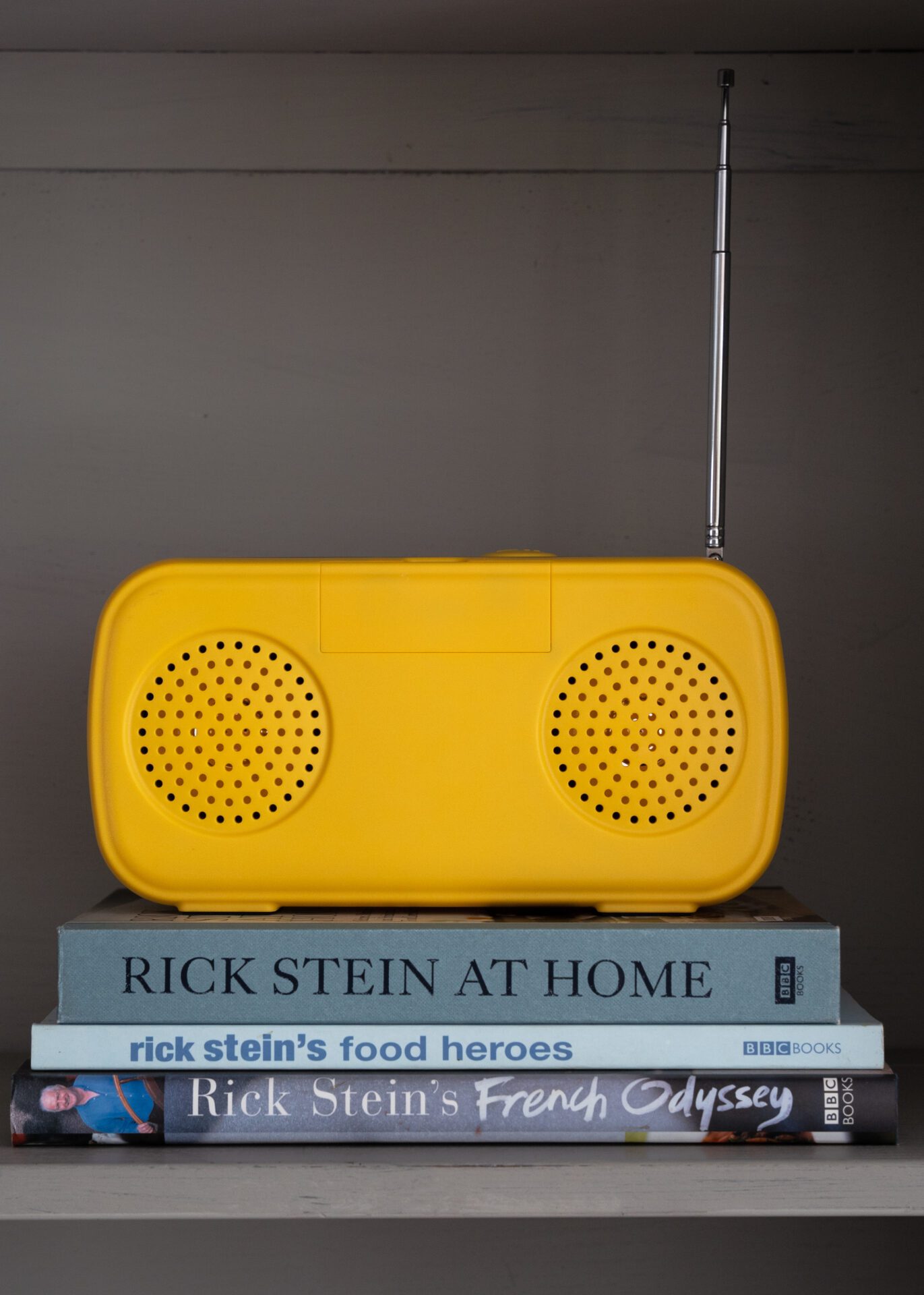 Ravencourt Living Talking Easy Music Player - Image 6